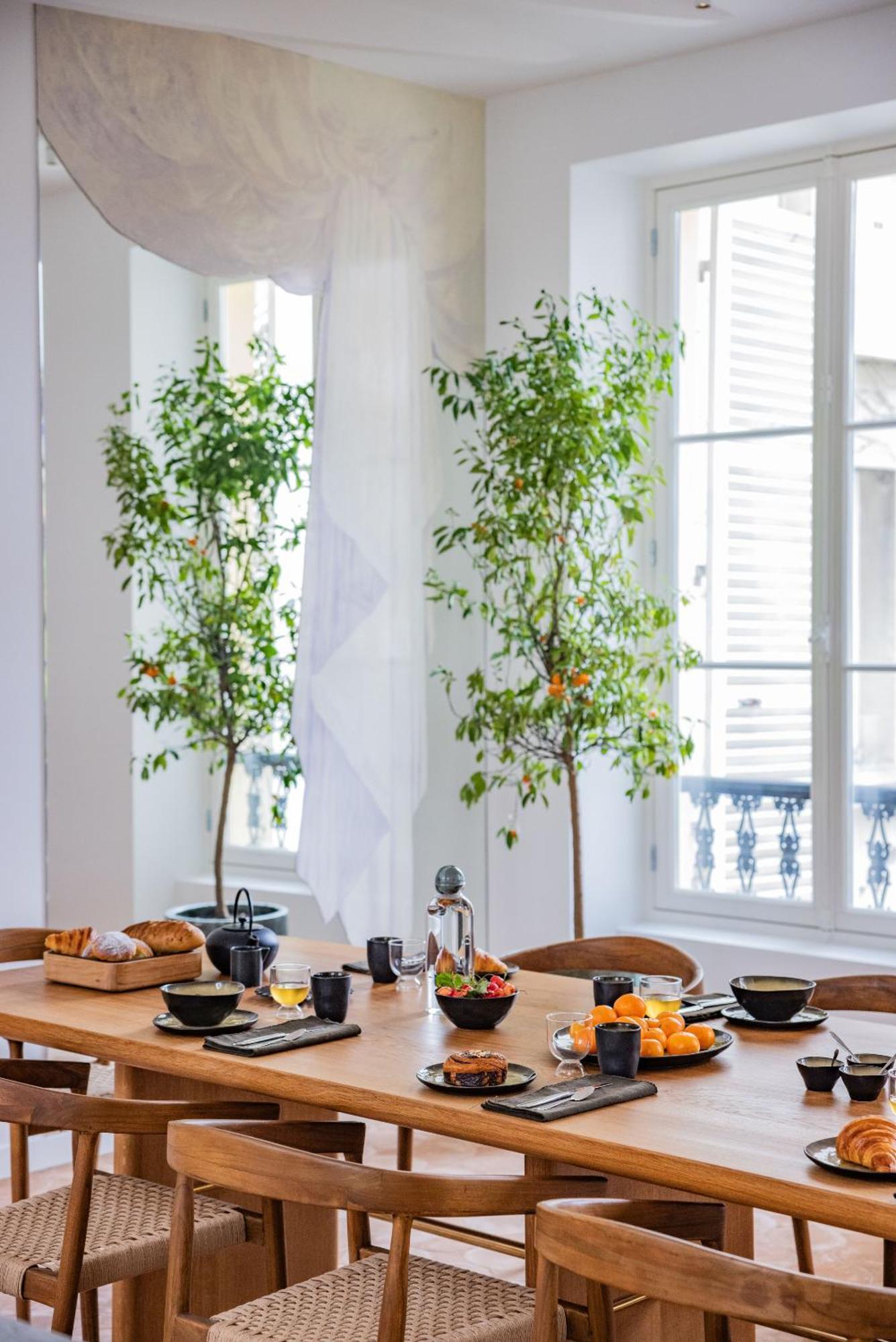 1.75 La Source Apartment *