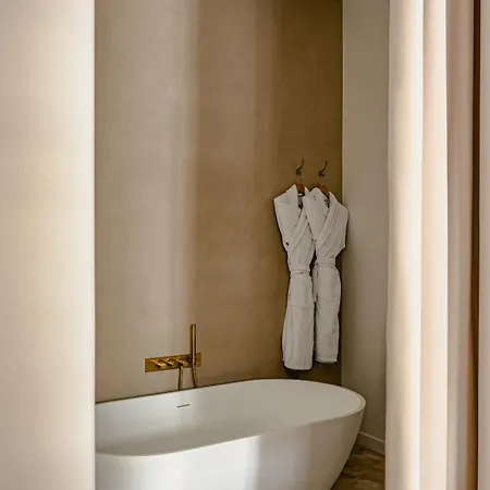 1.75 La Source Apartment