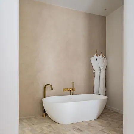 1.75 La Source Apartment Paris
